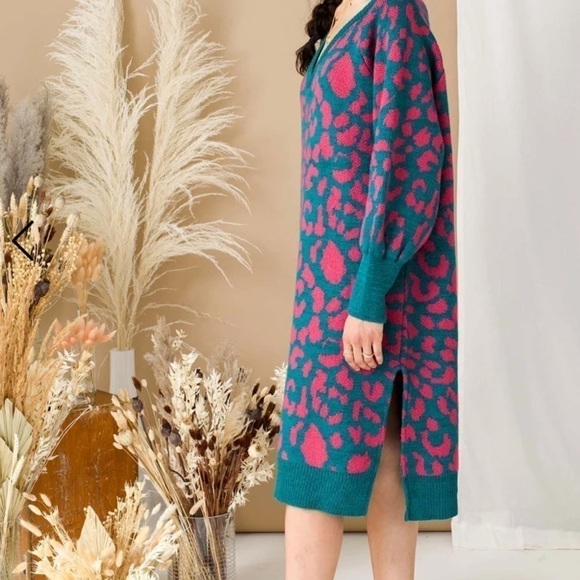 Cara & The Sky Elizabeth Animal Midi Knitted Dress Teal Size Small - Picture 3 of 9